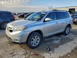 Toyota Highlander BASE 3.5L 6 2013
