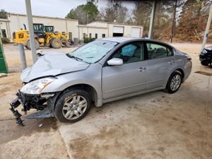 Nissan Altima BASE 2.5L 4 2010
