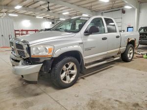 Dodge RAM ST 5.7L 8 2006
