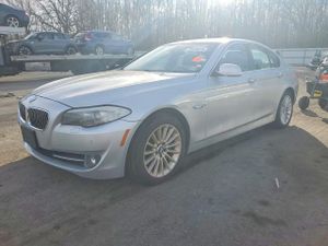 BMW 5 Series XI 3.0L 6 2011