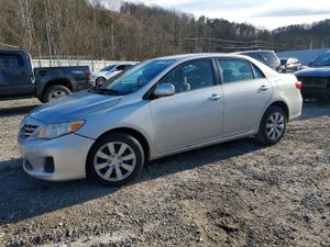 Toyota Corolla BASE 1.8L 4 2013