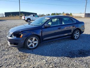 Volkswagen Passat SE 2.5L 5 2012