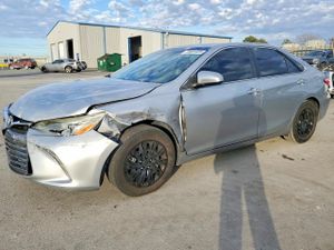 Toyota Camry LE 2.5L 4 2015