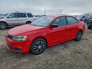 Volkswagen Jetta BASE 2.0L 4 2014