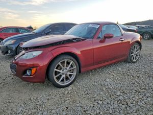 Mazda MX-5 (Miata) 2.0L 4 2010