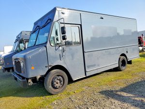 Freightliner Business Class M2 M LINE WALK-IN VAN 6.0L 8 2020