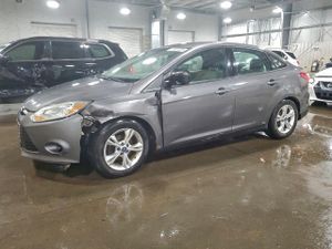 Ford Focus SE 2.0L 4 2014