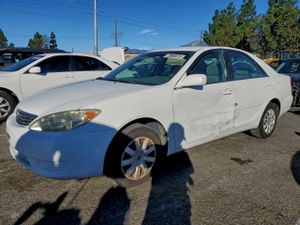Toyota Camry LE 2.4L 4 2006