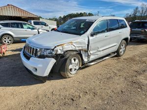 Jeep Grand Cherokee LAREDO 3.6L 6 2013