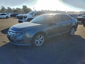 Ford Fusion SE 2.5L 4 2012