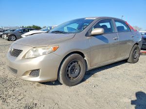 Toyota Corolla BASE 1.8L 4 2010