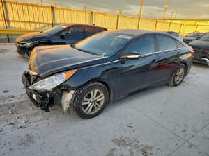 Hyundai Sonata GLS 2.4L 4 2014