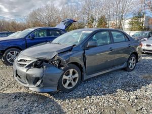 Toyota Corolla BASE 1.8L 4 2011
