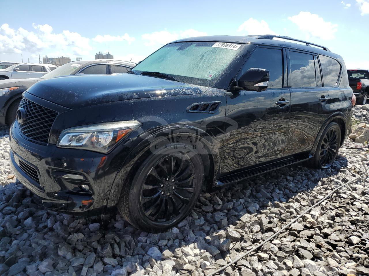 Infiniti QX80 5.6L  8 2015