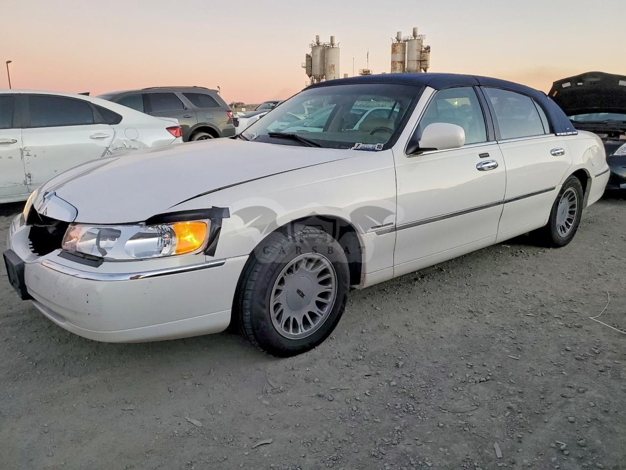 Lincoln Town Car CARTIER 4.6L 8 2000