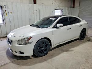 Nissan Maxima S 3.5L 6 2012