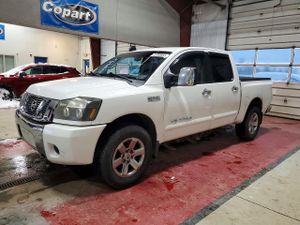 Nissan Titan S 5.6L 8 2012
