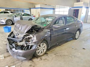 Nissan Sentra S 1.8L 4 2015