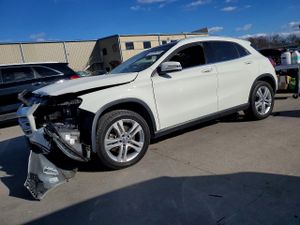 Mercedes-Benz GLA 250 4MATIC 2.0L 4 2015