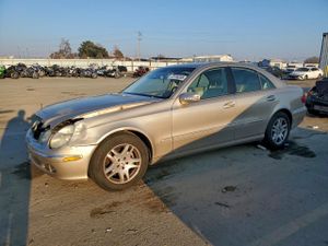Mercedes-Benz E 320 3.2L 6 2005