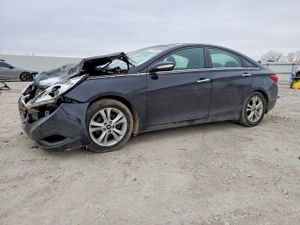 Hyundai Sonata SE 2.4L 4 2013