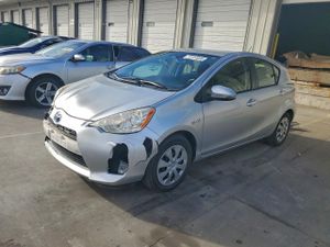 Toyota Prius 1.5L 4 2014