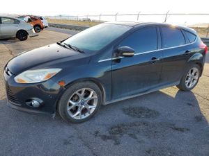 Ford Focus SEL 2.0L 4 2012