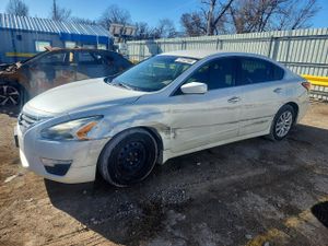 Nissan Altima 2.5L 4 2015