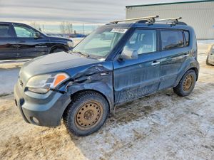 Kia Soul + 2.0L 4 2011