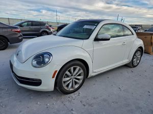 Volkswagen Beetle 2.0L 4 2013