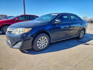 Toyota Camry BASE 2.5L 4 2012