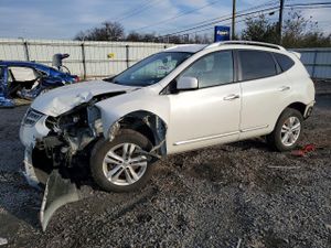 Nissan Rogue S 2.5L 4 2012