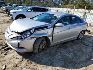 Hyundai Sonata GLS 2.4L 4 2012