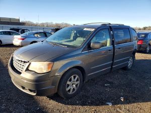 Chrysler Town & Country TOURING 3.8L 6 2010