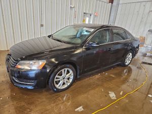 Volkswagen Passat SE 2.5L 5 2013