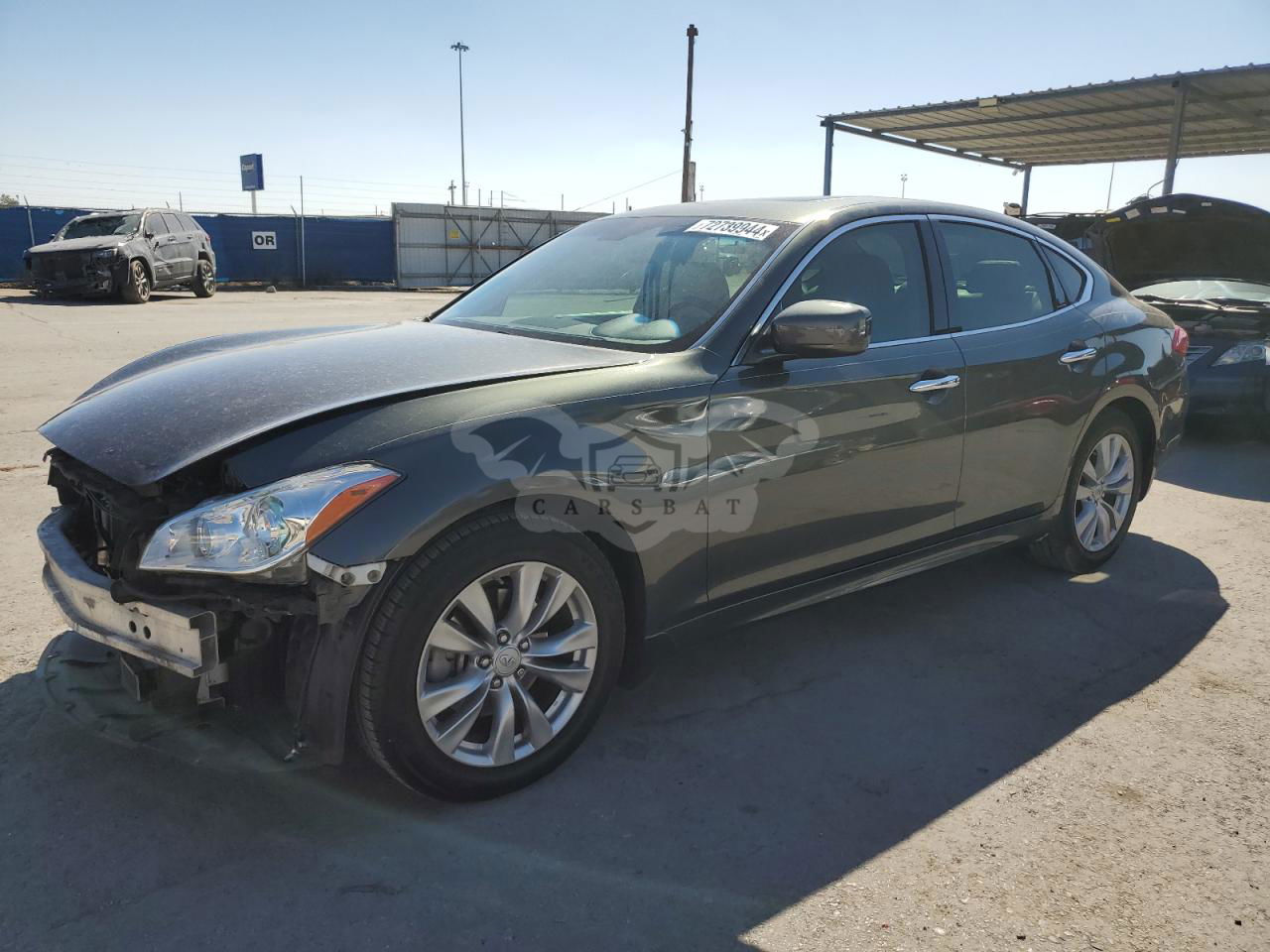 Infiniti M37 3.7L  6 2013