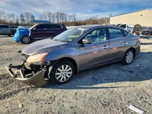 Nissan Sentra S 1.8L 4 2015