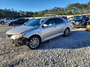 Toyota Camry BASE 2.5L 4 2012