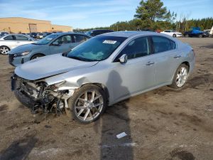 Nissan Maxima S 3.5L 6 2011