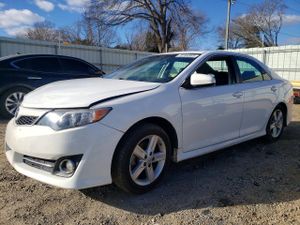 Toyota Camry L 2.5L 4 2014