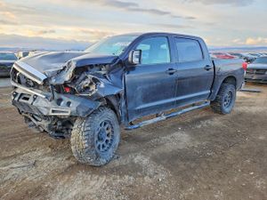 Toyota Tundra CREWMAX SR5 5.7L 8 2013