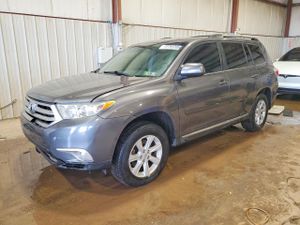 Toyota Highlander BASE 3.5L 6 2013