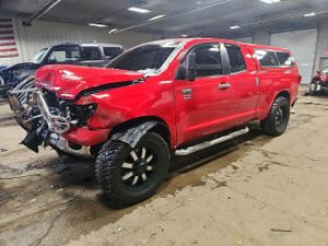Toyota Tundra DOUBLE CAB SR5 5.7L 8 2010