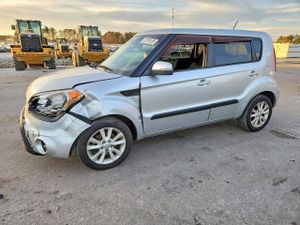 Kia Soul + 2.0L 4 2013