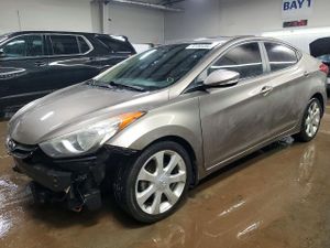 Hyundai Elantra GLS 1.8L 4 2013