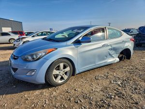 Hyundai Elantra GLS 1.8L 4 2013