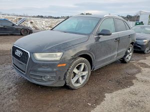 Audi Q3 PREMIUM PLUS 2.0L 4 2015