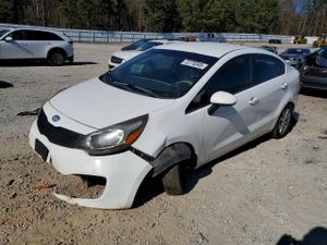 Kia Rio LX 1.6L 4 2013
