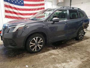 Subaru Forester LIMITED 2.5L 4 2023