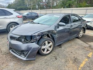 Toyota Camry L 2.5L 4 2013